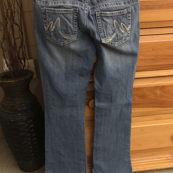 Maurices boot cut size 0R - Picture 3 of 4
